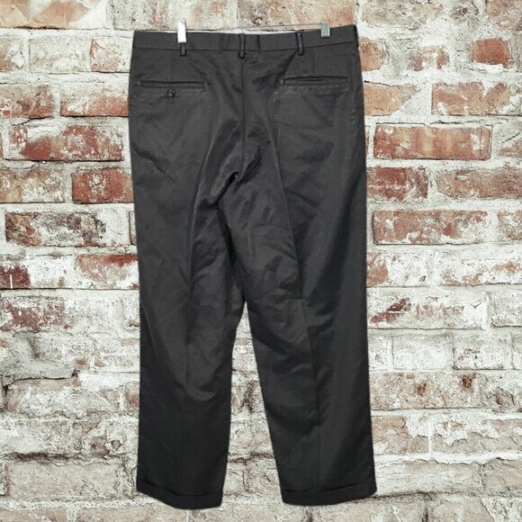 2/$20 Farah Grey Slacks Size 36x29 | Classic Men's Dress Pants - Picture 2 of 6